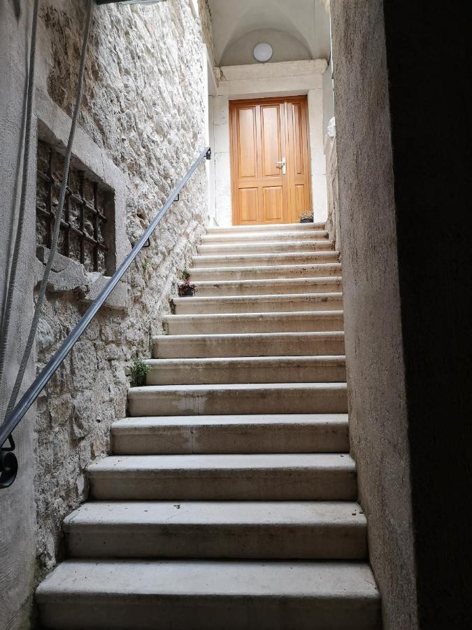 Appartamento Orange Šibenik Esterno foto